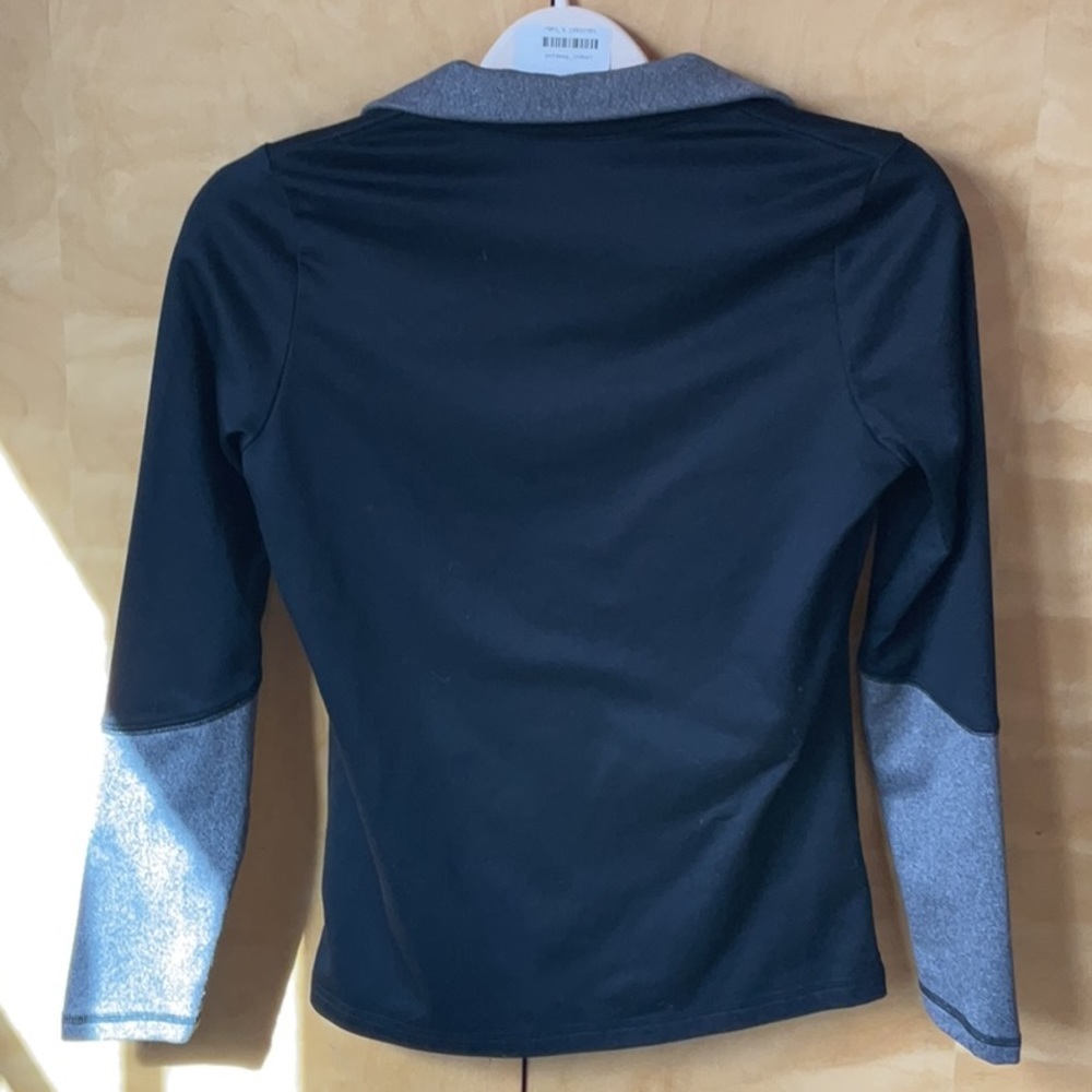 North Face Pullover - image 2